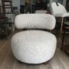 Fauteuil PLATON tissu chiné et noyer – Image 3