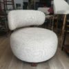 Fauteuil PLATON tissu chiné et noyer – Image 2