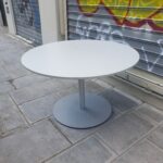 Table Ronde pied central acier anodisé – Image 3