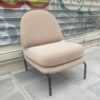 Fauteuil HOXTON couleur taupe – Image 3