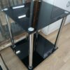 2 tables/ guéridons de chevets verre fumé et métal – Image 5