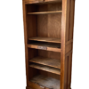 Meuble en chêne à rideaux