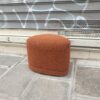 Pouf ENZO tissu bouclettes couleur Rouille – Image 2