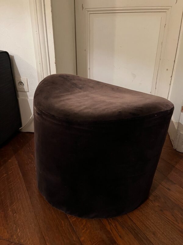 Pouf en velours marron – Image 3