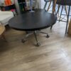 Table basse custom à roulettes (Plus qu'un seule dispo) – Image 5