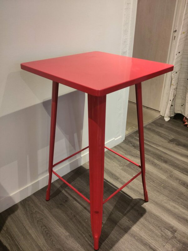 Table haute en métal rouge – Image 2