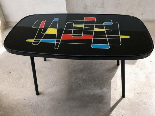 Magnifique Table basse 1970 colorée vintage géométrique Formica – Image 3