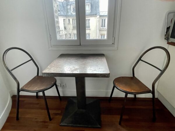 Table en acier – Image 2