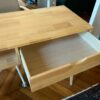 Bureau / console moderne et élégant en bois clair – Image 4
