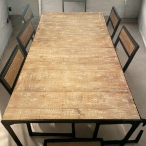 Table style industriel métal et bois + 8 chaises