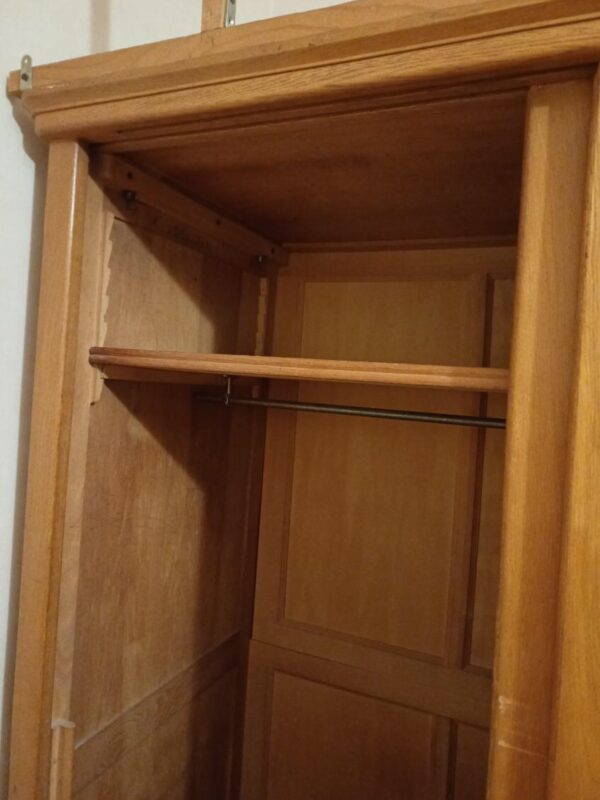 Armoire / penderie en bois – Image 4