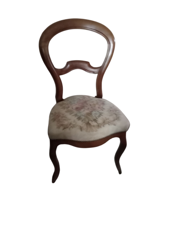Chaises anciennes
