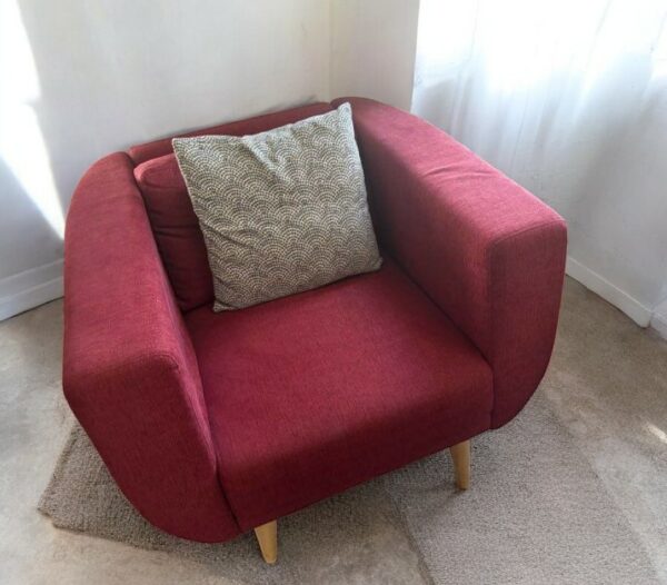 Fauteuil bon état bordeaux – Image 2
