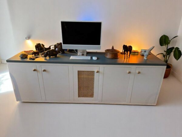 Meuble bois peint et cannage – Image 2