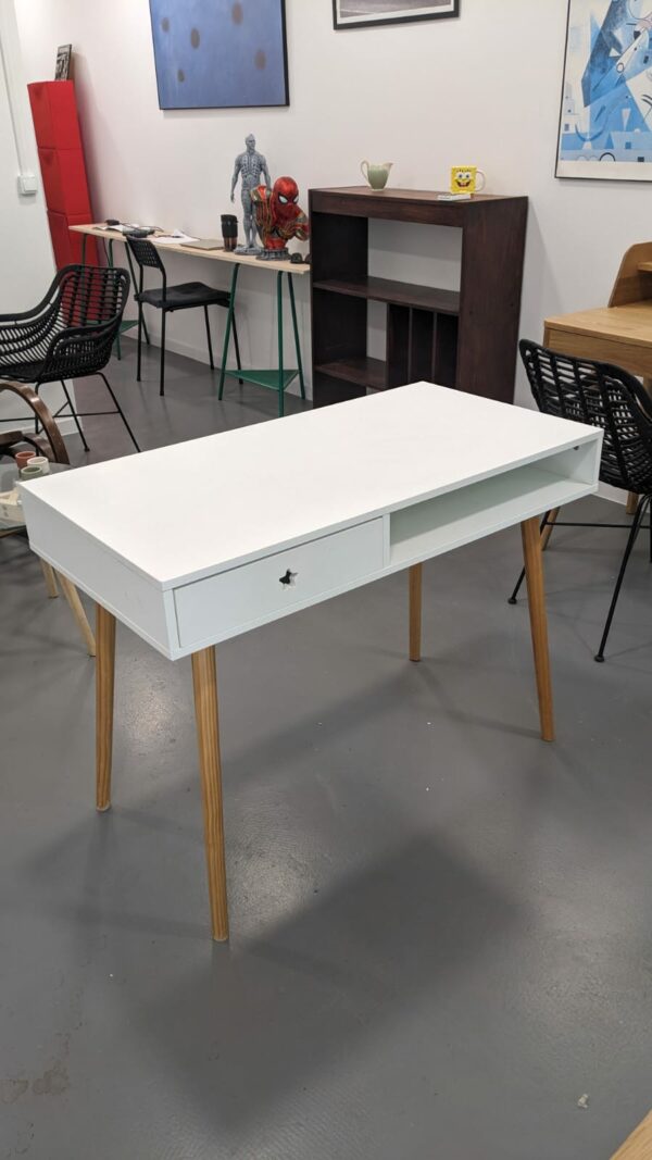 Bureau compact / ado – Image 3