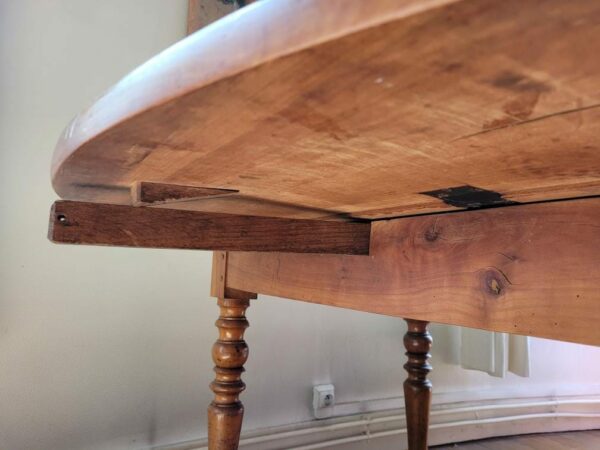 Table a volets OVALE en noyer – Image 3
