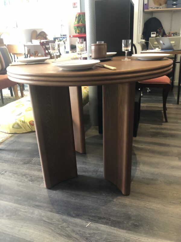 Table en noyer MIRA – Image 4