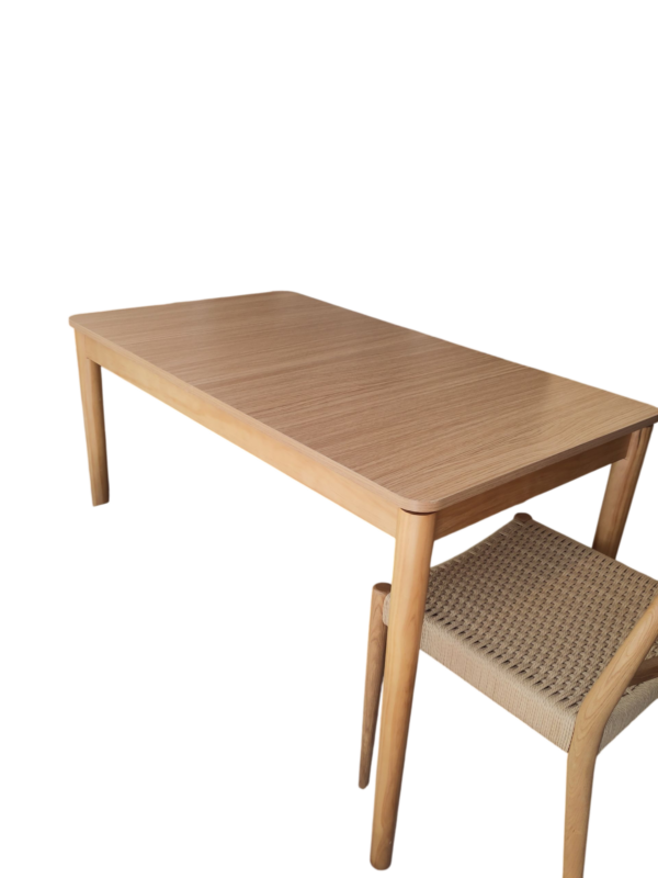 Table extensible PEDRO en bois clair