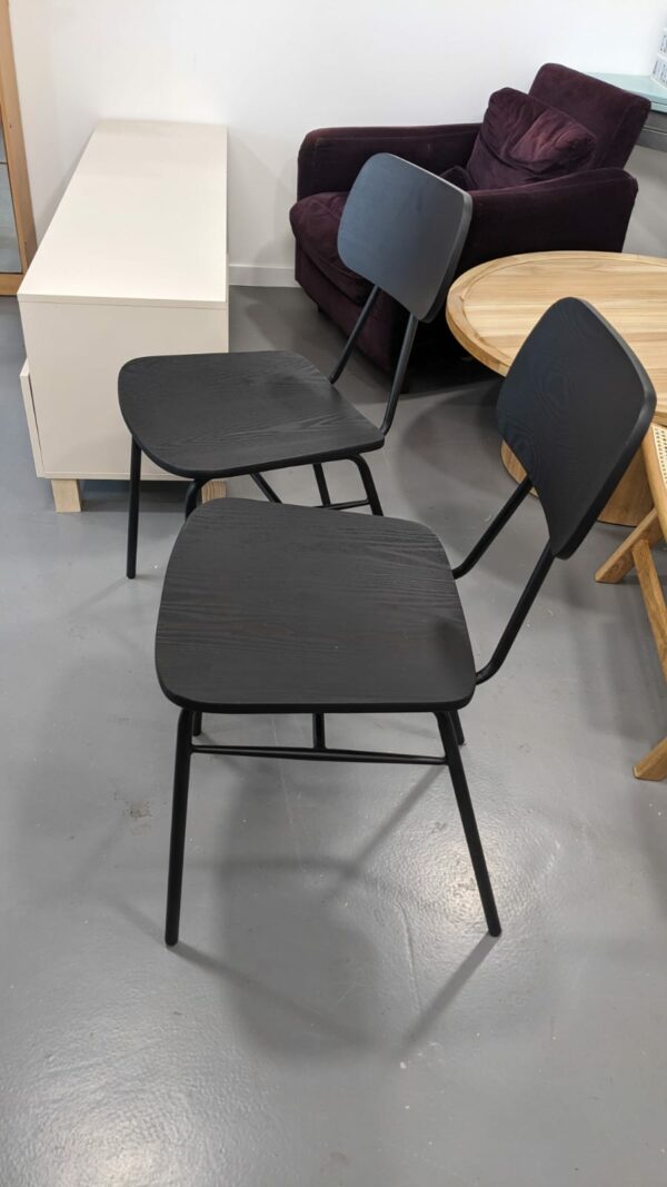 2 chaises en bois Lora – Image 2