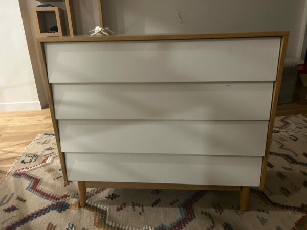 Commode 4 tiroirs blancs – Image 2