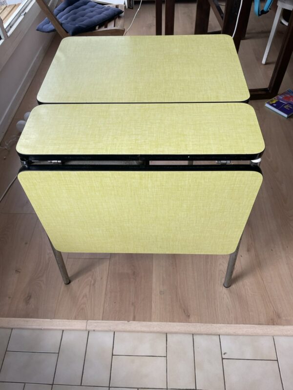 Table en formica pliante – Image 4
