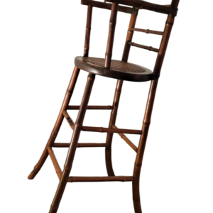 Chaise d’enfant en bambou