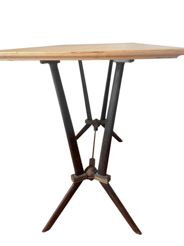 Petite table de salle à manger rectangulaire pied métal