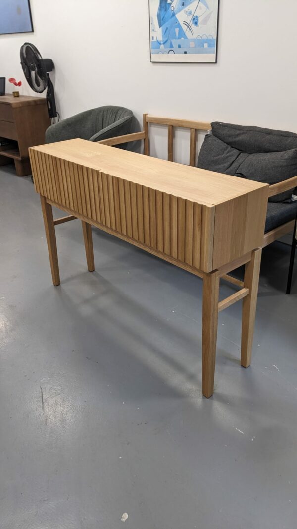 Console 2 tiroirs en bois – Image 2