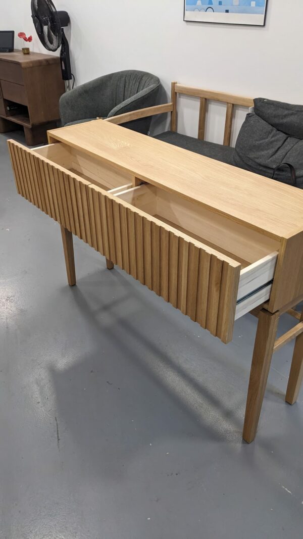 Console 2 tiroirs en bois – Image 3