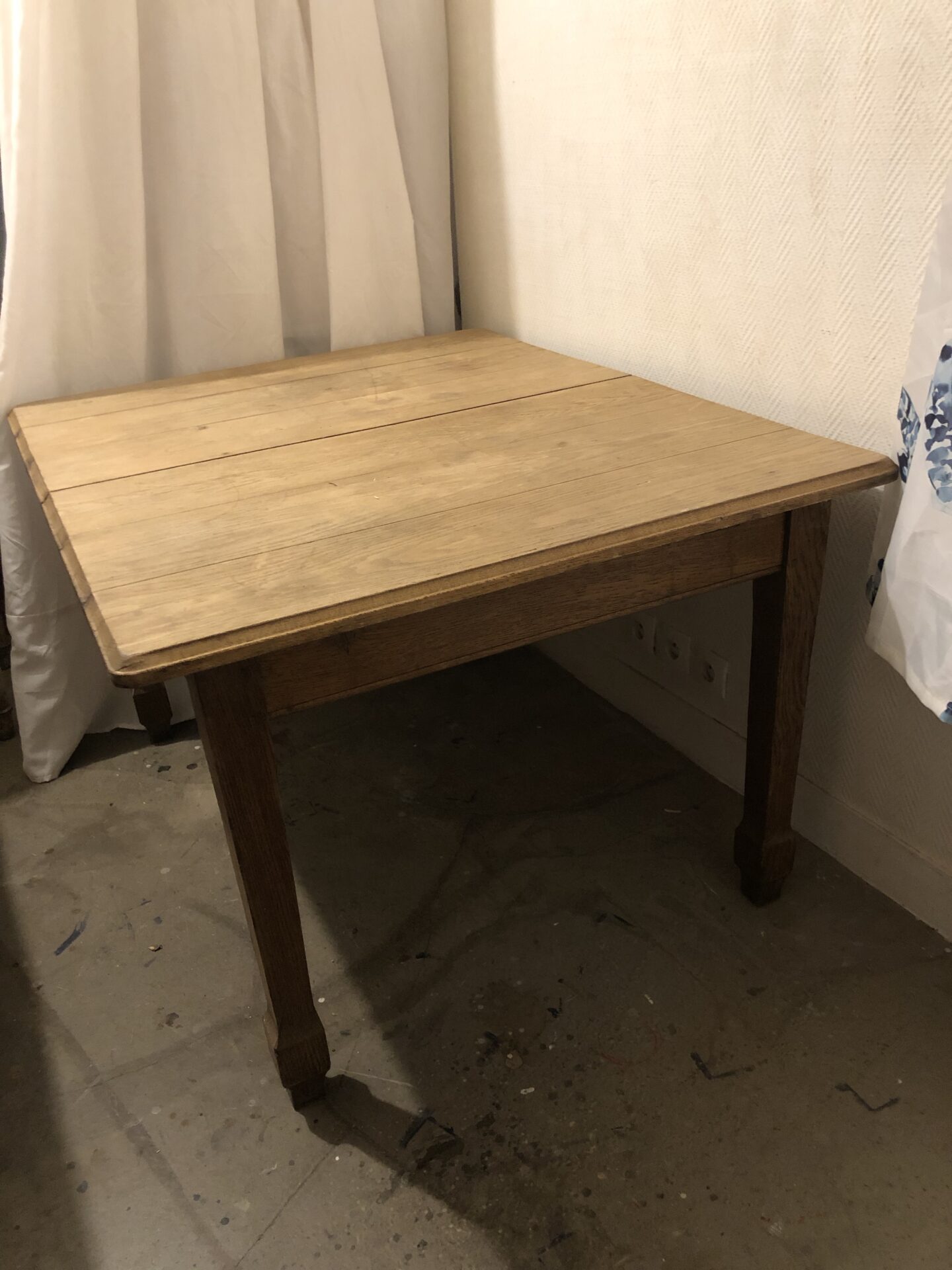Table de salle à manger en chêne – Image 2