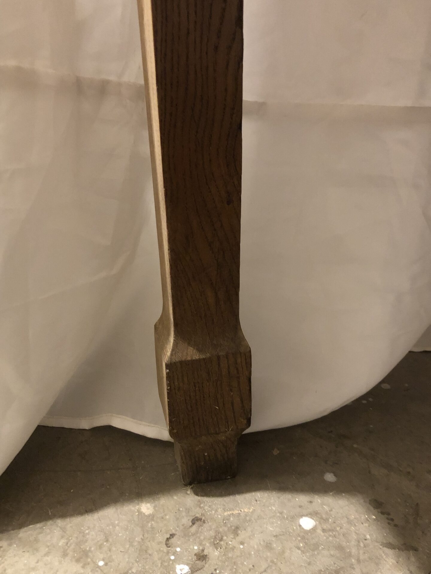 Table de salle à manger en chêne – Image 5