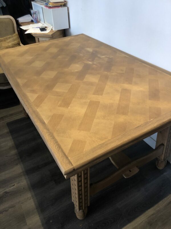 Grande table de salle à manger et rallonges intégrées – Image 2