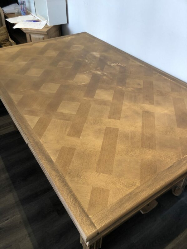 Grande table de salle à manger et rallonges intégrées – Image 15