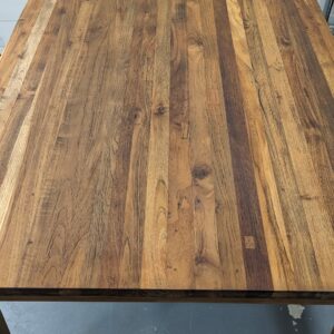 CARGO – Table en teck massif recyclé extensible 12 pers