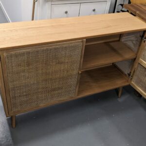 Buffet bas 2 portes en bois et en rotin – bois clair