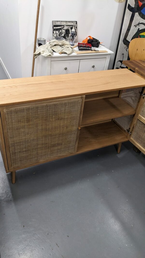 Buffet bas 2 portes en bois et en rotin - bois clair – Image 5