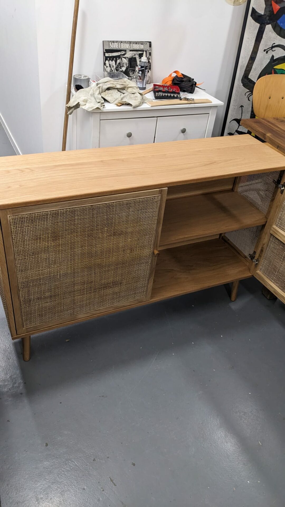 Buffet bas 2 portes en bois et en rotin - bois clair – Image 5
