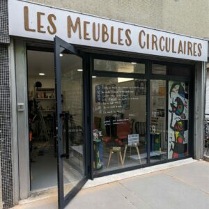 Meuble vitrine à tiroir