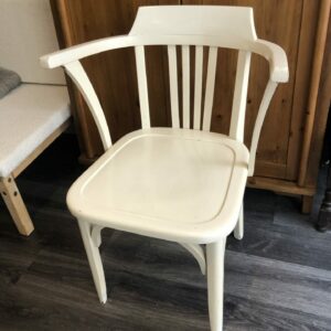 Fauteuil blanc style américain