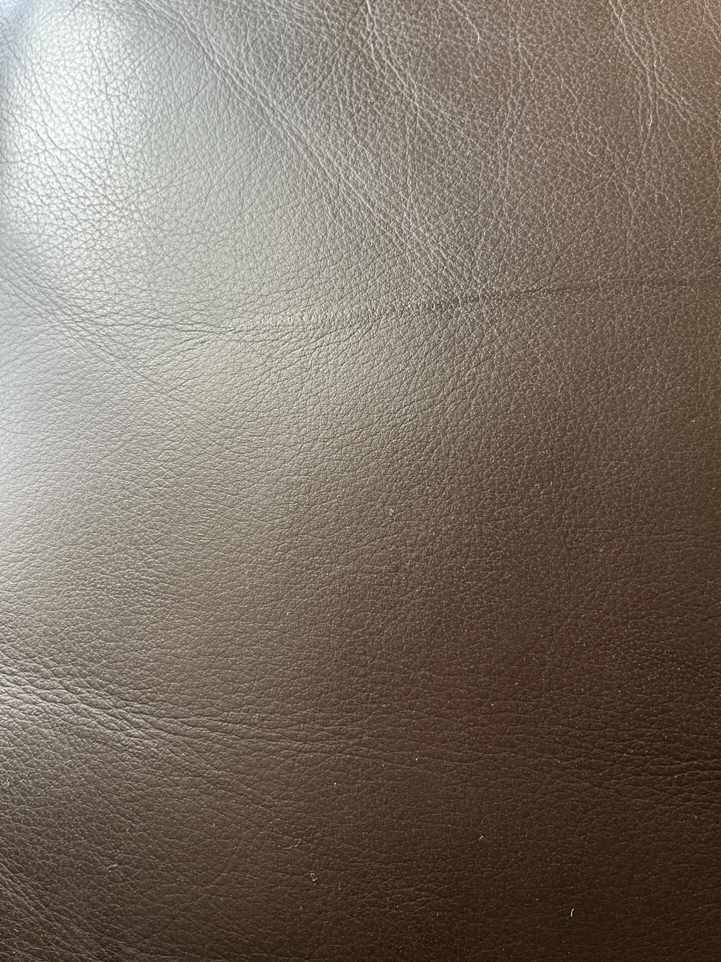 2 Fauteuils en Cuir Marron foncé Habitat - Modèle Ella – Image 3