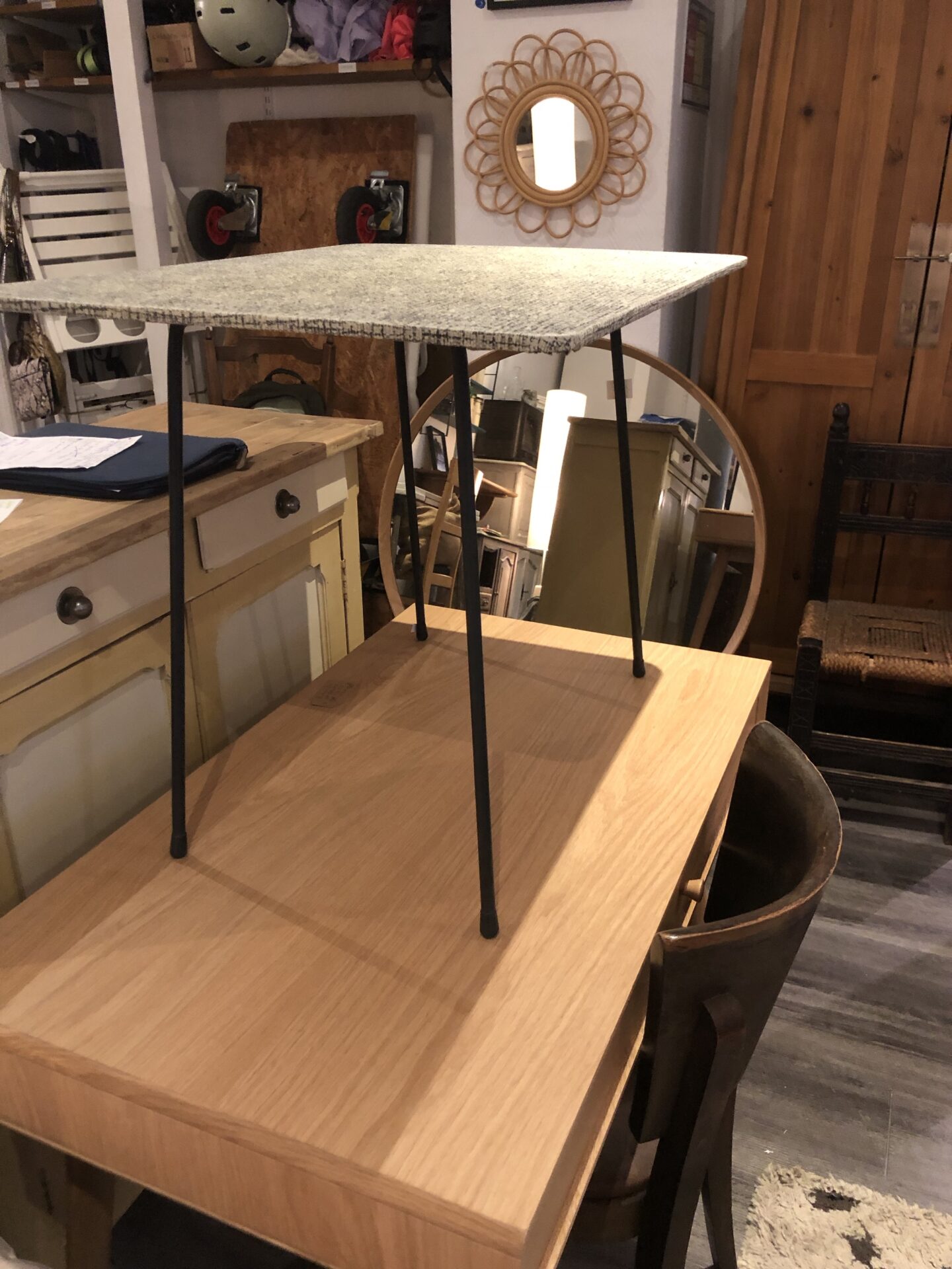 Table d’appoint vintage – Image 3