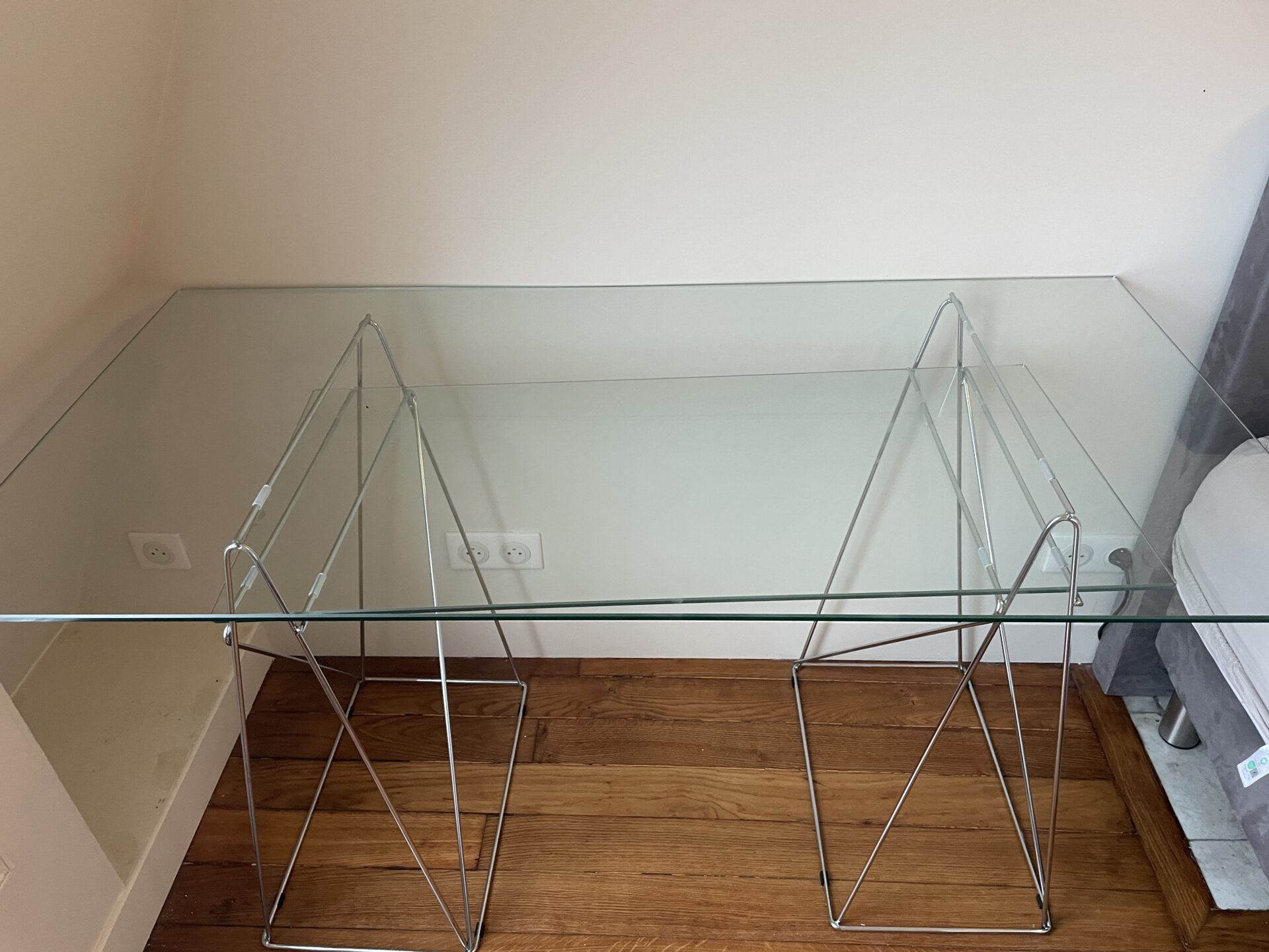 Bureau en Verre et Acier Chromé – Image 2