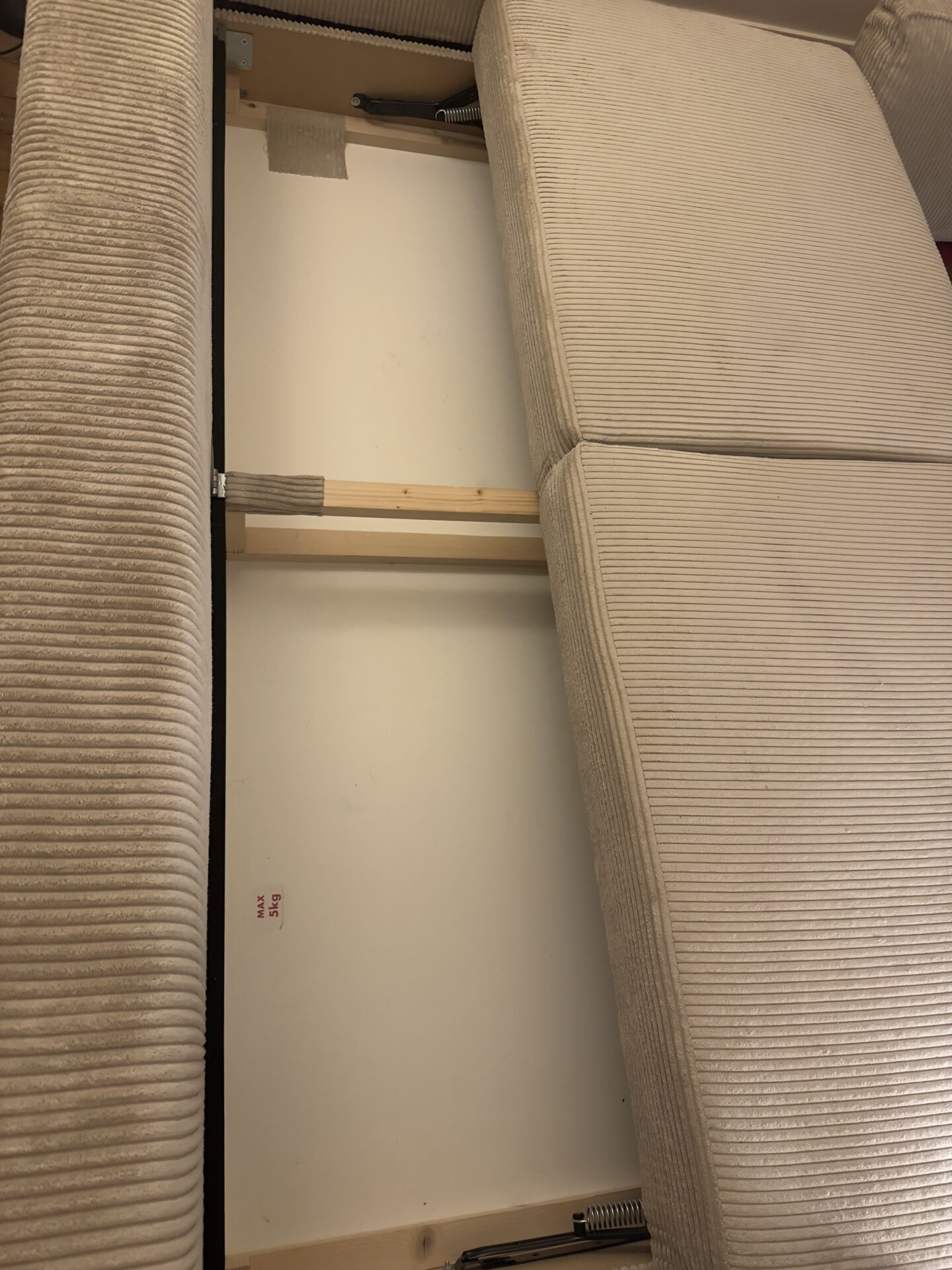 CANAPÉ COFFRE EN VELOUR CÔTELÉ – Image 4