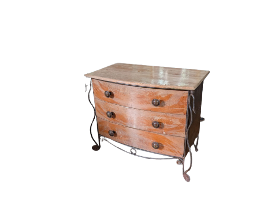 Vente d'une commode style Art Nouveau