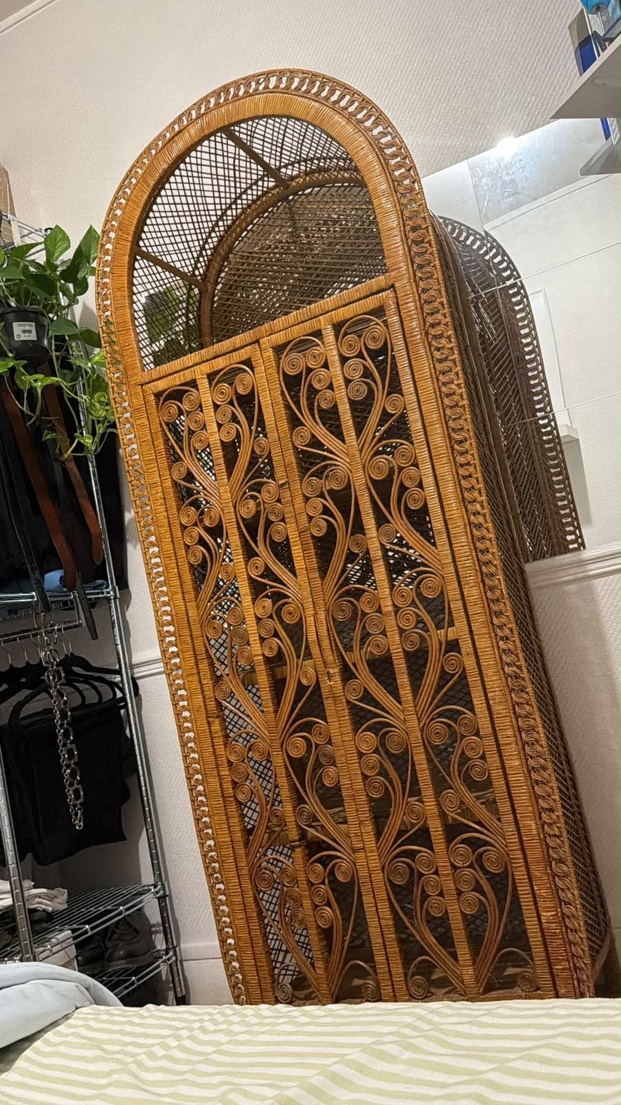 Armoire en osier tressé des années 60 – Image 5