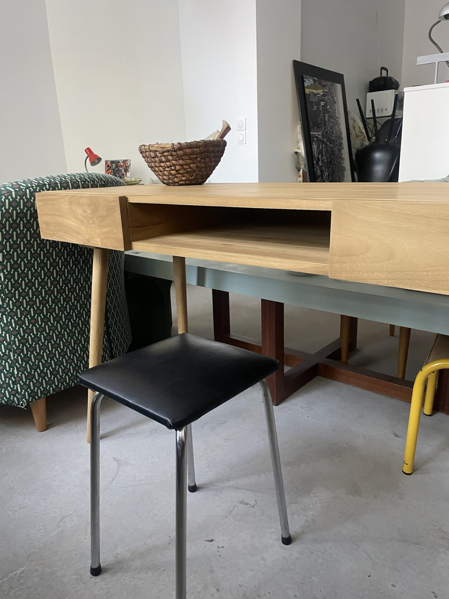 Bureau en teck massif modèle ISAURE – Image 5