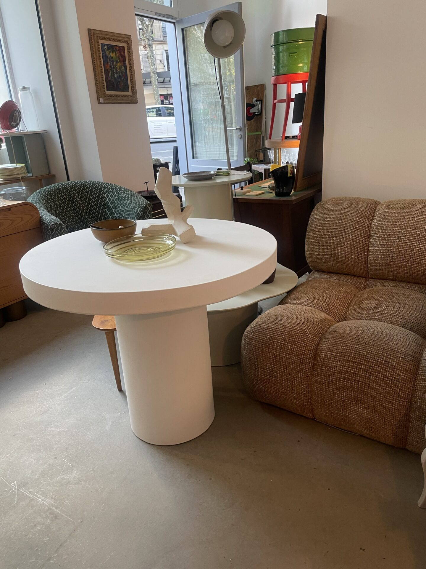 Table en ciment blanc int / ext – Image 3