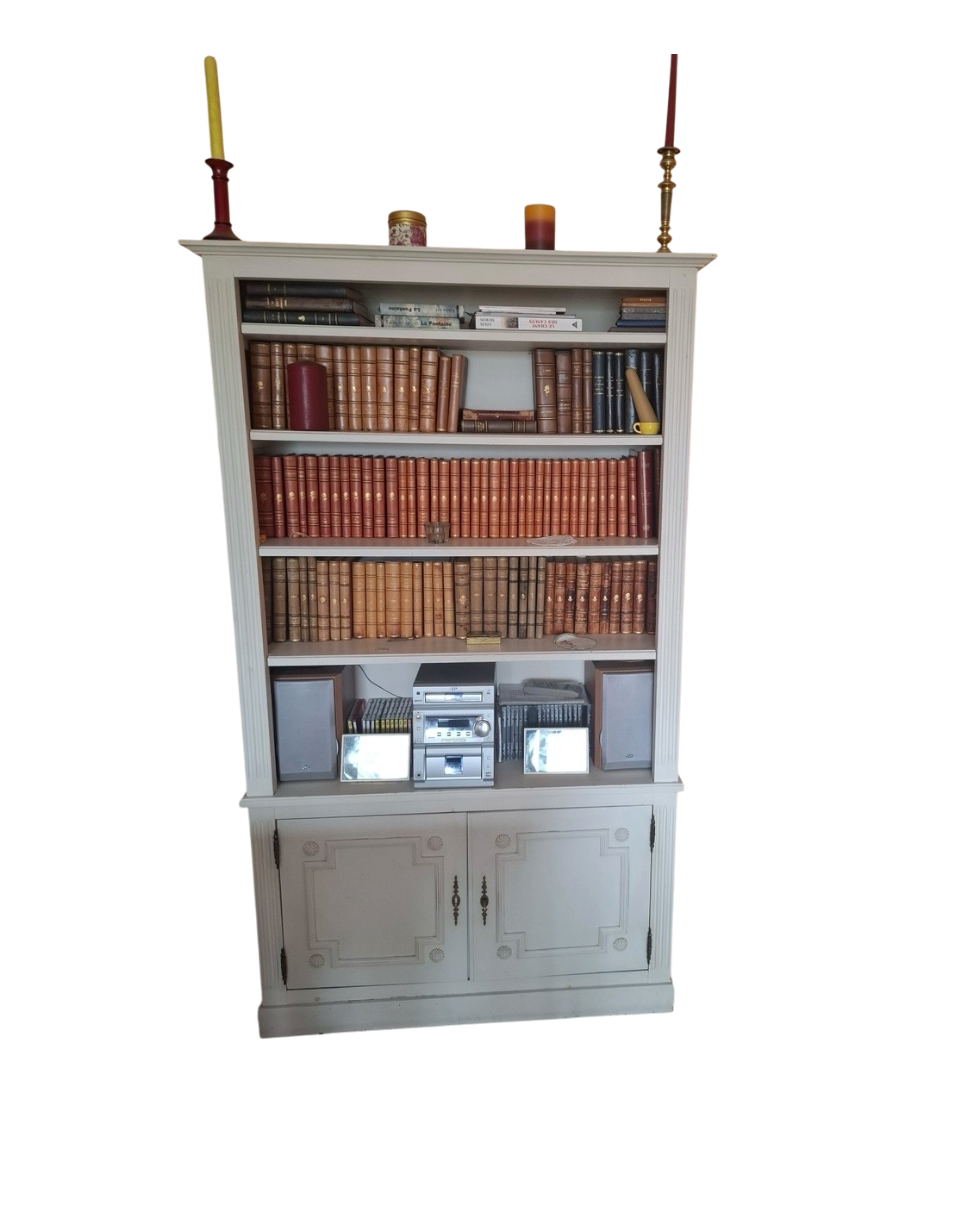 Étagère haute en bois blanc cassé/creme